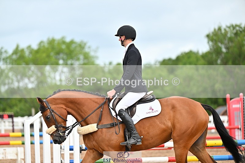 240703A-100347-00004 - Cls 01 Snr Brit Nov & 90 Open