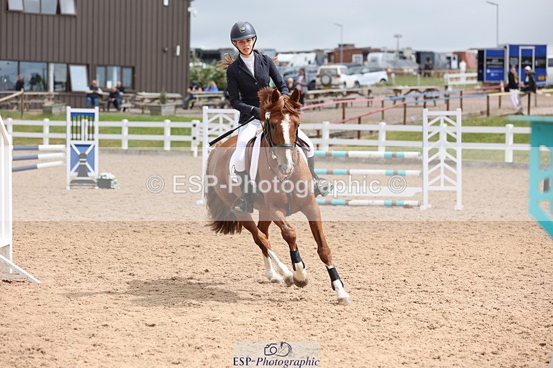 240630A-114642-12755 - Cls 31 Discovery and 90cm Open