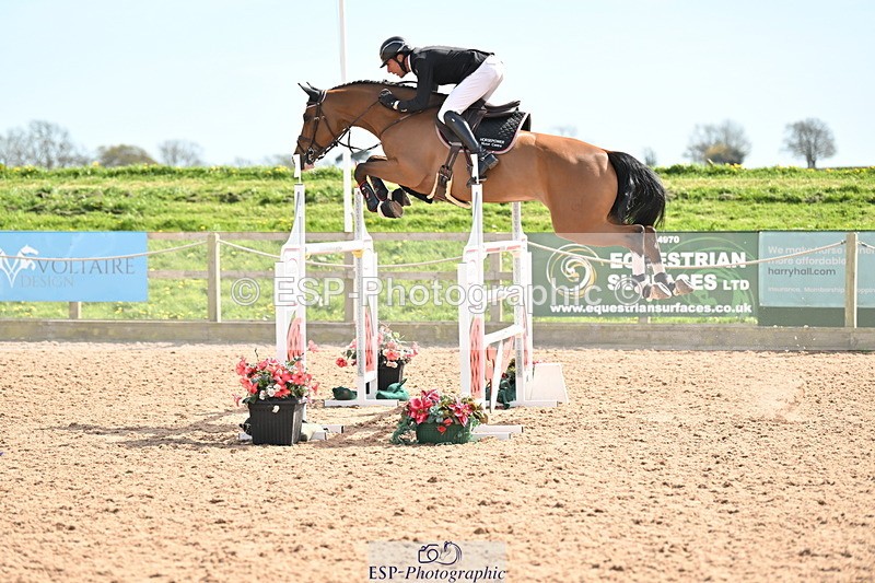 240418A-145344-04580 - Cls 9, 2 Star Big Tour 1.40m