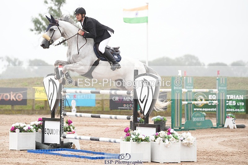 250718-111648-09954 - Cls 2, 3 Star Small Tour Break til End