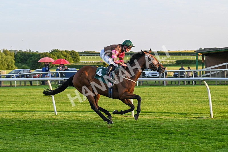 100625-Race 8-Coconut Bay-7846 - Race 8