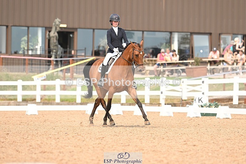 250816-151102-06113 - 128-Eleanor.RobinsonSky.Point