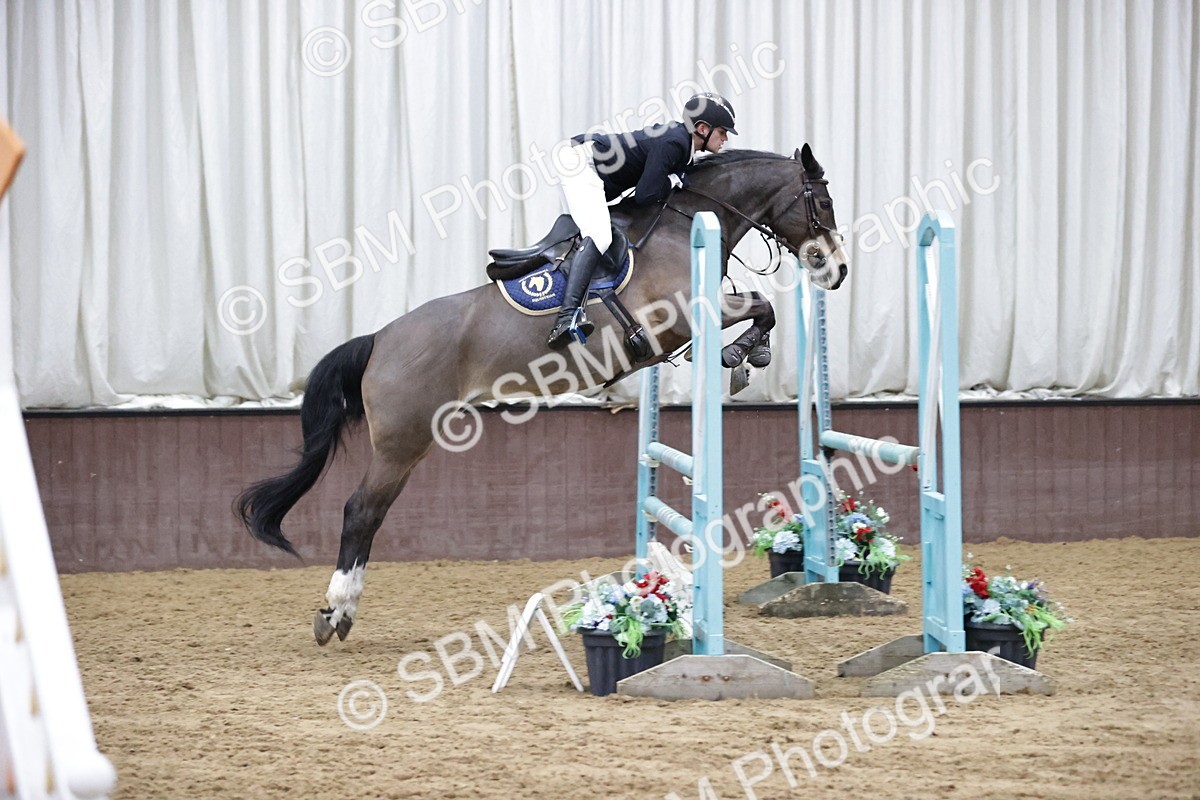 SBM_001368 - Class 4 - Senior Newcomers/ 1.10m Open