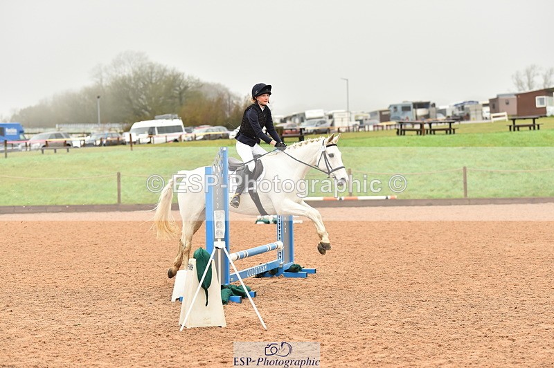 231118A-092420-00817 - Cls 16+17 Club and Schools 60cm