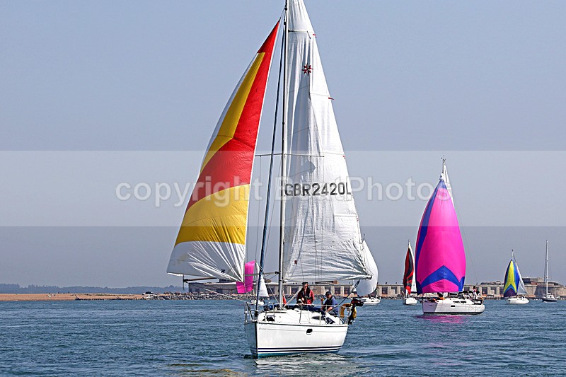 190629 FRENCH CONNECTION GBR2420L D43A2720 - ROUND THE ISLAND RACE 2019