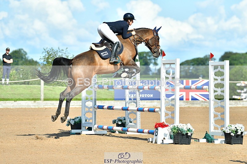 230720A-091803-01651 - Cls 1, 2 Star Small 1.30m