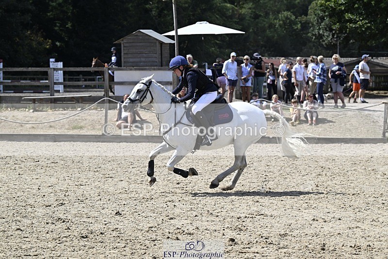 250823A-133014-30484 - PC70 Jump Off