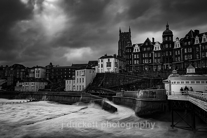 Cromer Storm 1