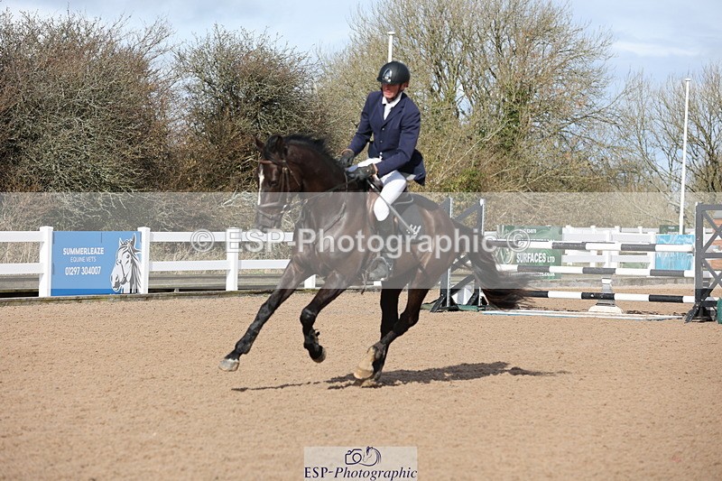 240223A-115811-01024 - Cls 4 Snr 1.05m Open