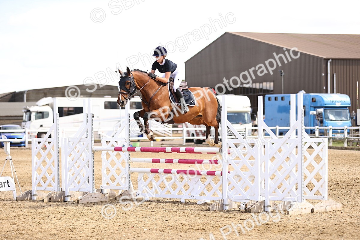 SBM_001302 - Class 6 - Senior Newcomers - 1.10m