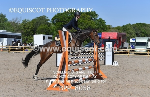 BPP_8058 - CLASS 3 Senior BritiNovice/ 90cm Open