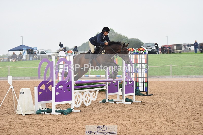 230916A-153902-05389 - Cls 18 Snr 95cm Derby