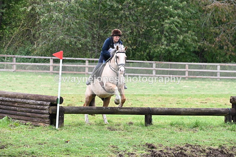 WJ6_6562 - Time at Photographer 12:41 to 13:05