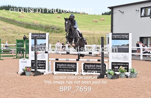 BPP_7659 - CLASS 16 FRI GFS Saddles Senior Newcomers/1.10m Open