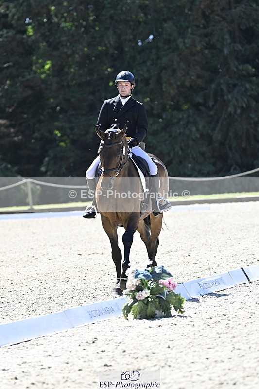 250522A-112103-03070 - B-317-Rupert.Batting-COOMBELAND.TALISMAN