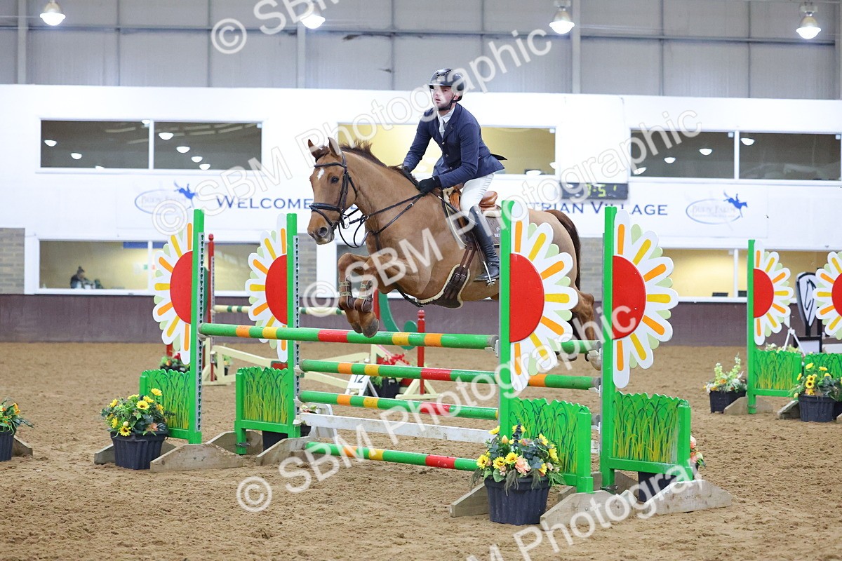 1I0A5036 - Class 9 - Senior Newcomers/ 1.10m Open
