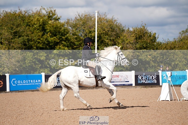 250921-120412-02867 - Cls 21+22 Club and Schools 70cm