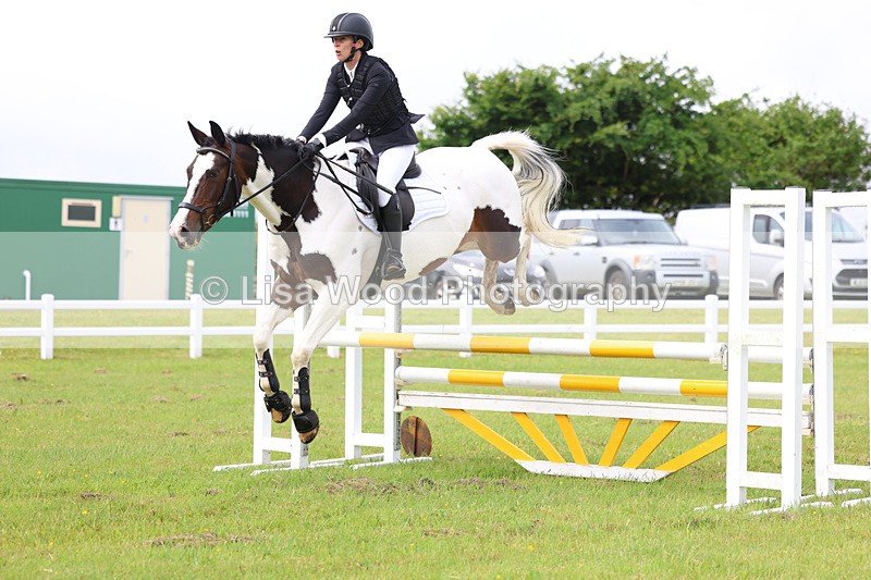 3E7A6456 - Class 7: Senior 90cm