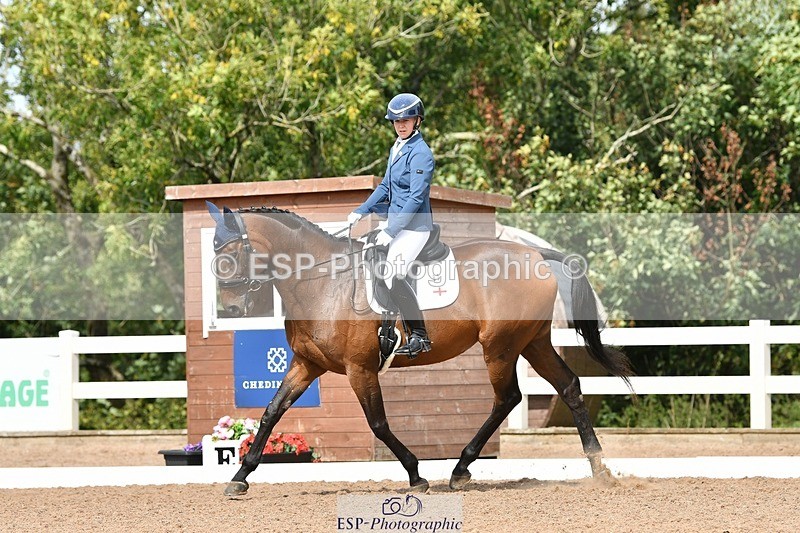 250906-124137-02767 - 087-Lauren.LanikSew.N.Sew