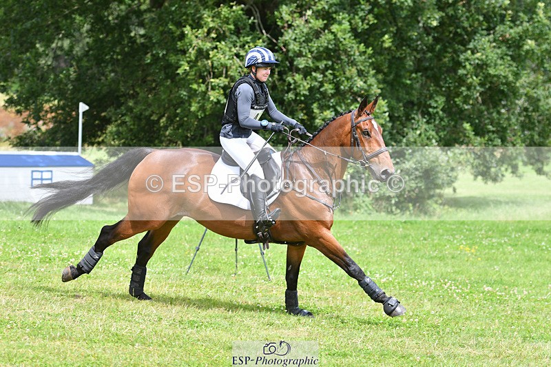 240804-135101-15005 - 472-Lucy_Woolams-ZATESSA'S_CLASSIC