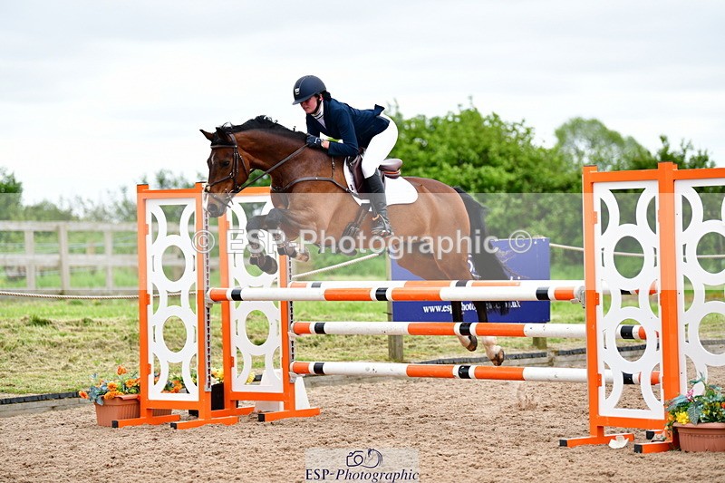 240523A-105404-00923 - Cls 11 Discovery and 1m Open