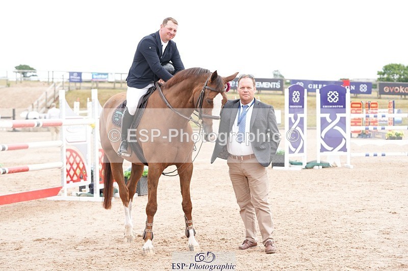 250718-120837-10209 - Cls 2, 3 Star Small Tour Break til End