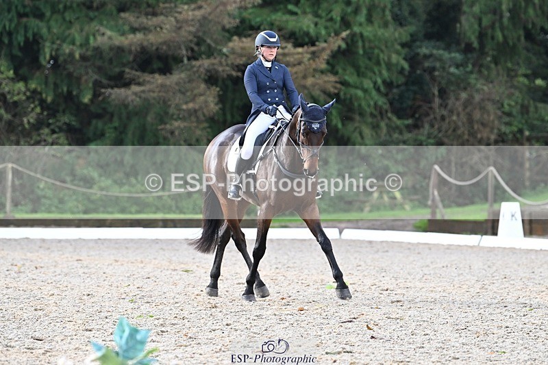 231019-100303-01318 - 030-MONBEG.SHELBY-Kat.Raybould-DR