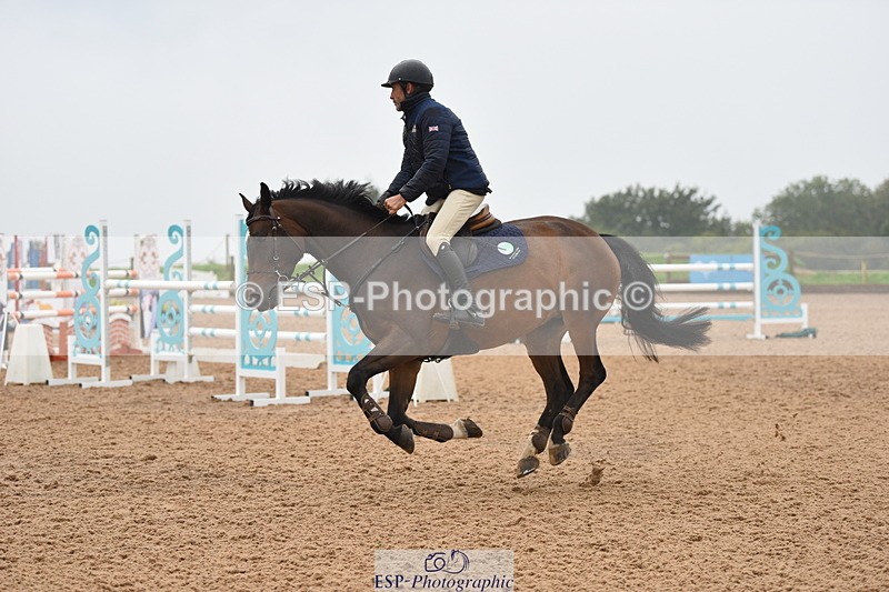 230916A-102020-03775 - Cls 14 Snr Foxhunter