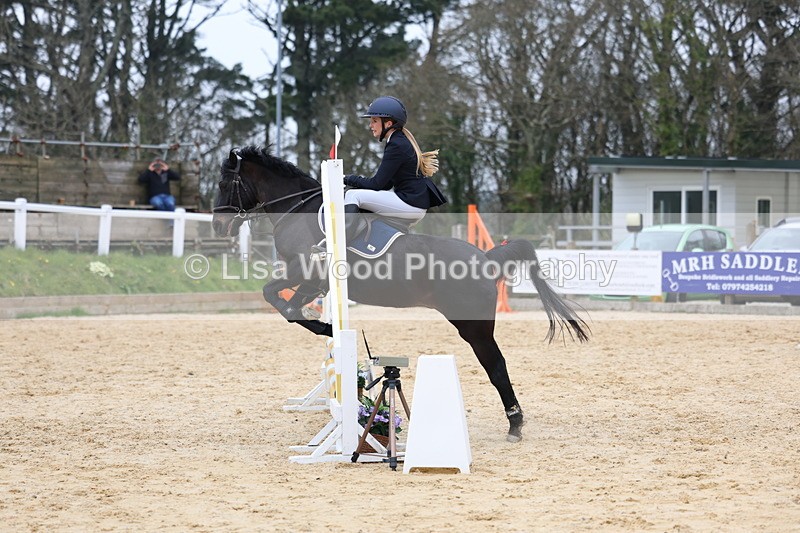 3E7A7884 - Class 10: Junior 60cm