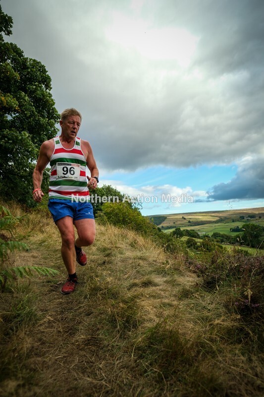 DSCF5401 - Reeth Fell race seniors