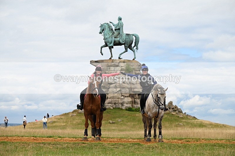 DSC_6759 - Time at Statue 12:45 to 13:15