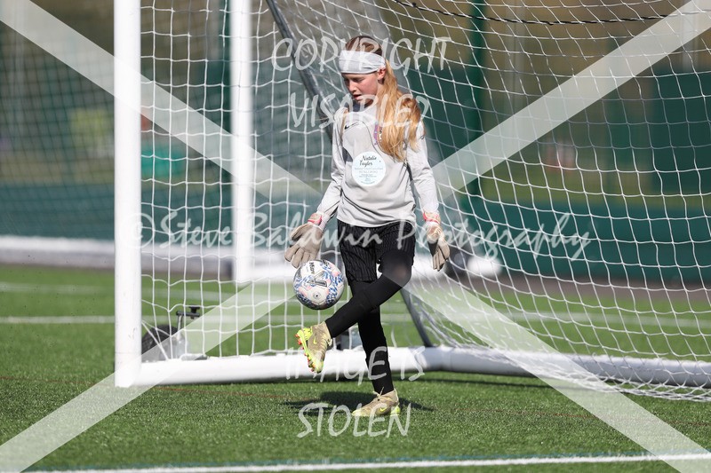 1DX20007 - 2026-03-21 FC Abbey Meads U9 Purple Girls V Stratton Juniors FC U9 Pheonix Girls