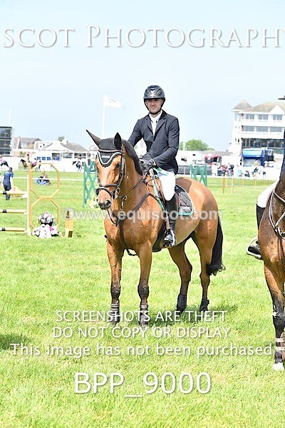 BPP_9000 - CLASS 3 The RHS Andrew Hamilton Coach Novice Qualifier (1.20m)