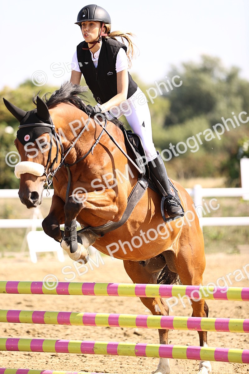 SBM_005769 - Class 9 - Senior British Novice - 90cm