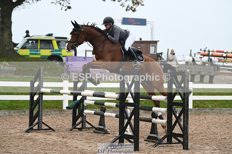 241103A-104719-07580 - SUN Cls 21 Snr Newcomers and 1.10m Open