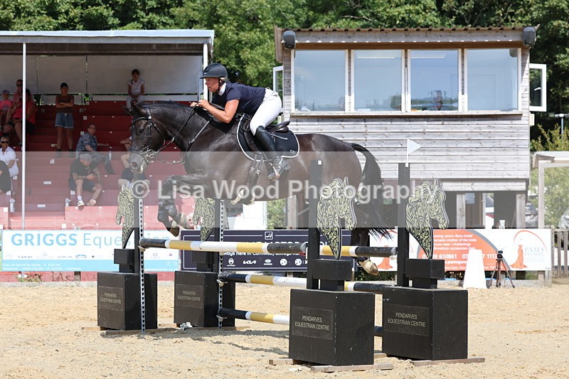 3E7A1678 - Class 8: Senior Newcomers/1.10m open