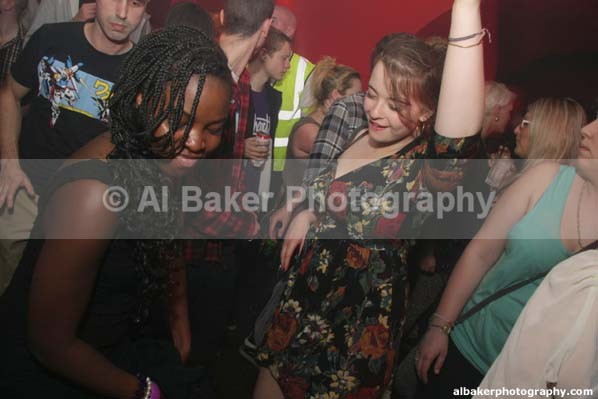 084 - Soul:ution vs Strange Fruit  28.05.10