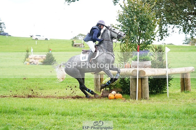 231020-125604-08988 - 068-DASSETT.PREMIER-Kate.Rocher-Smith-XC