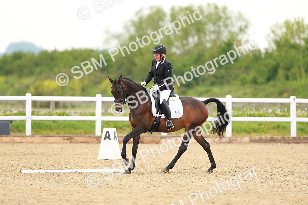 SBM_005390 - Class 16 - Novice 6