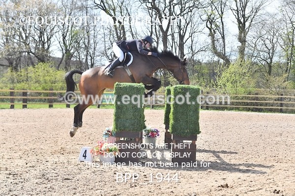 BPP_1944 - CLASS 20 SUN RHS Foxhunter Championship Qualifier