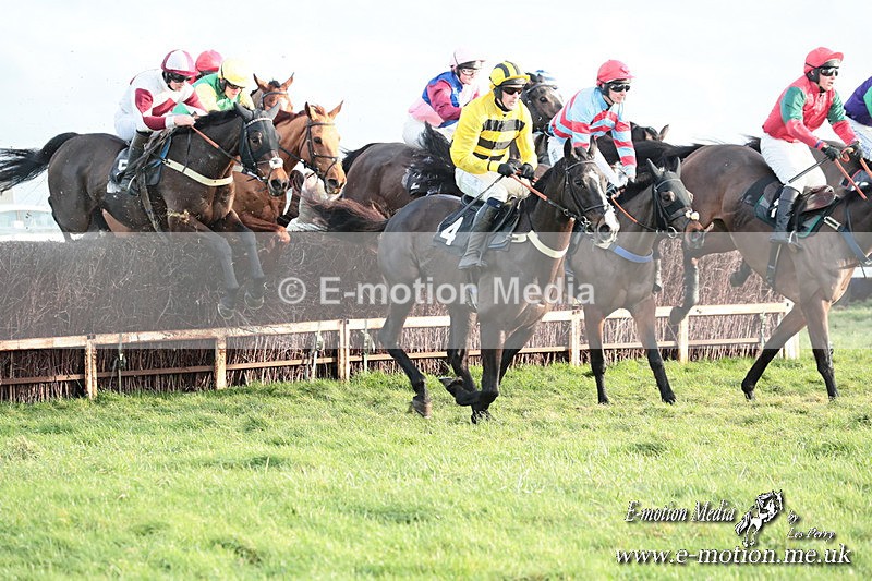 PtP 141225  2064 - New Forest Hounds PtP Larkhill 14/12/25