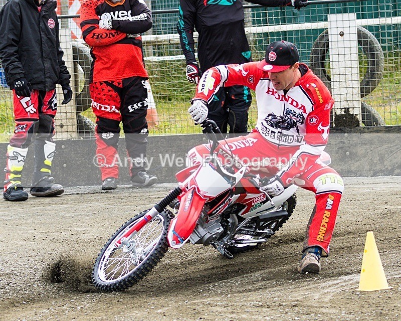 170916-RS 7D  0450 - Ride & Skid It