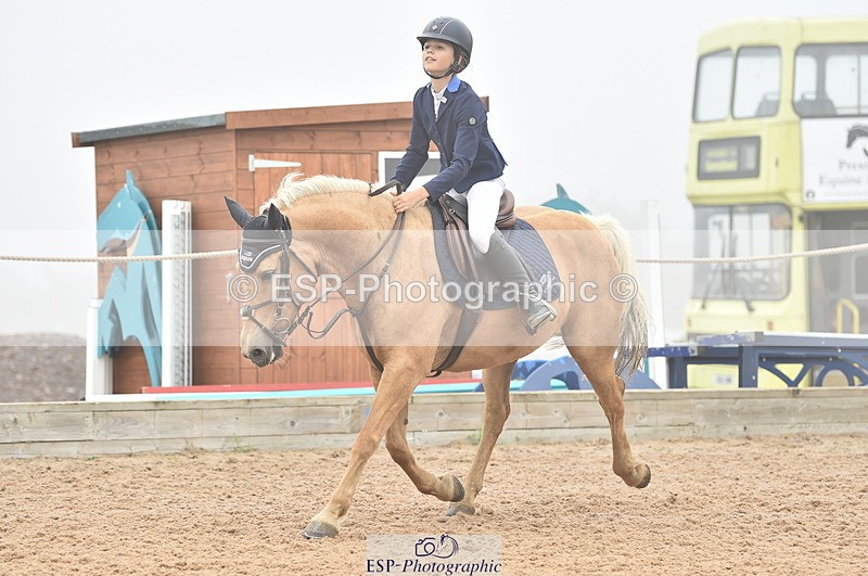 230902A-104750-00452 - Cls 2A Pony Small 70cm