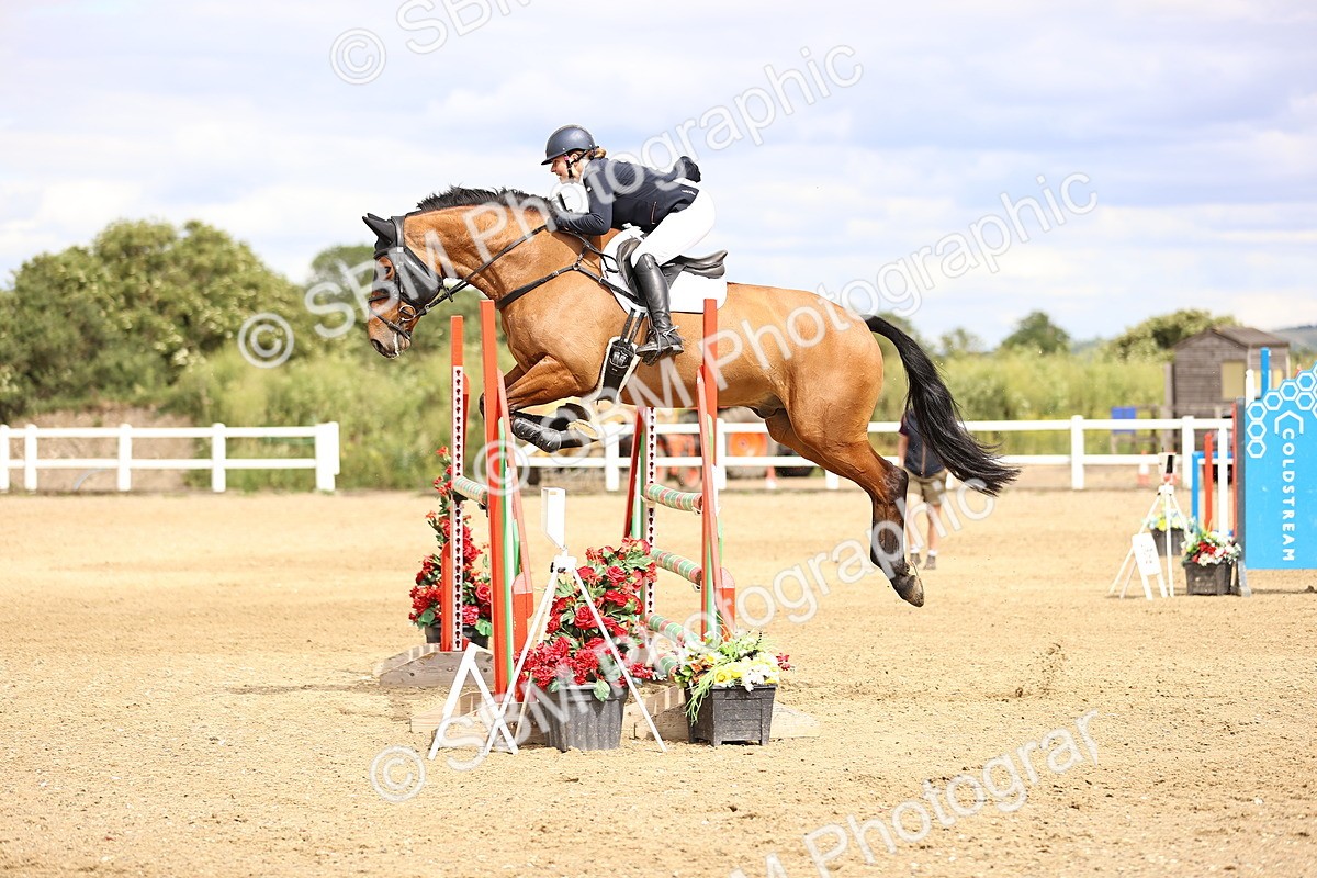SBM_008046 - Class 21 - Senior Foxhunter - 1.20m