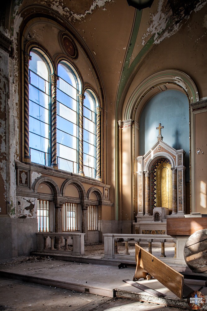 Ascension Church (Philadelphia, PA) | January Sunlight