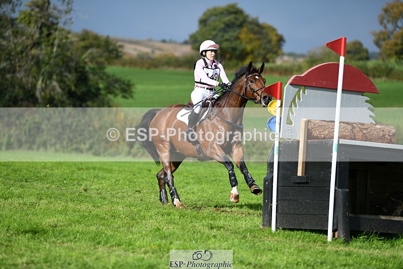 251024A-132723-12051 - B-149-Kate.Rowe
