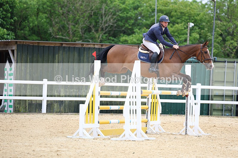 3E7A9524 - Class 9: Senior Foxhunter/1.20 open