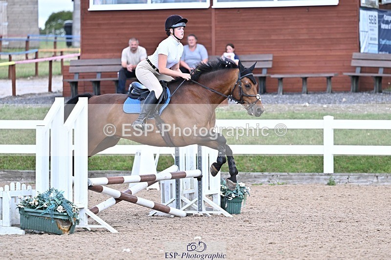 250729-155539-00194 - 70cm