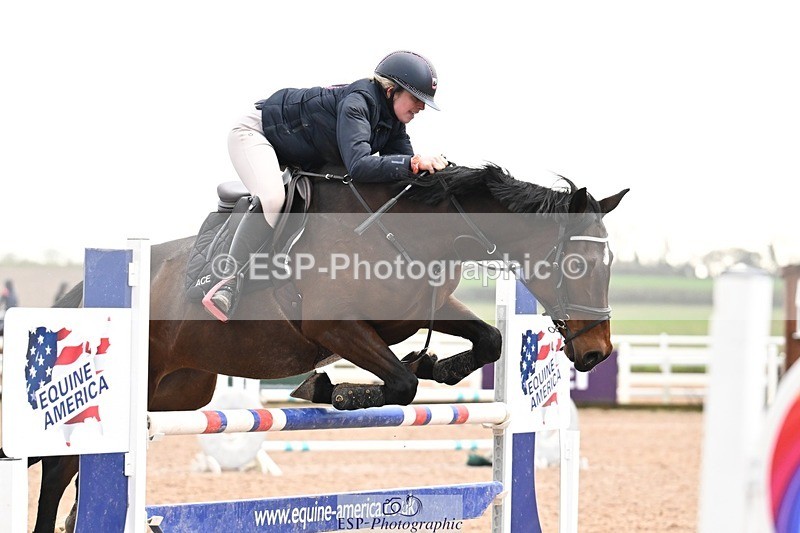 251206-134356-01167 - Cls 13 Snr Foxhunter and 1.20m