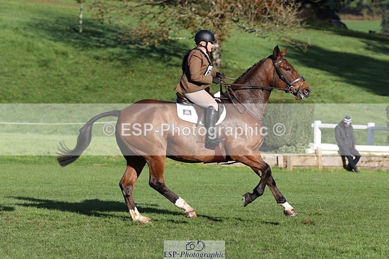 231022-101229-24391 - 634-PEMBROKE.MASTER.PIECE-Joanna.Dunn-TrotUp+SJ